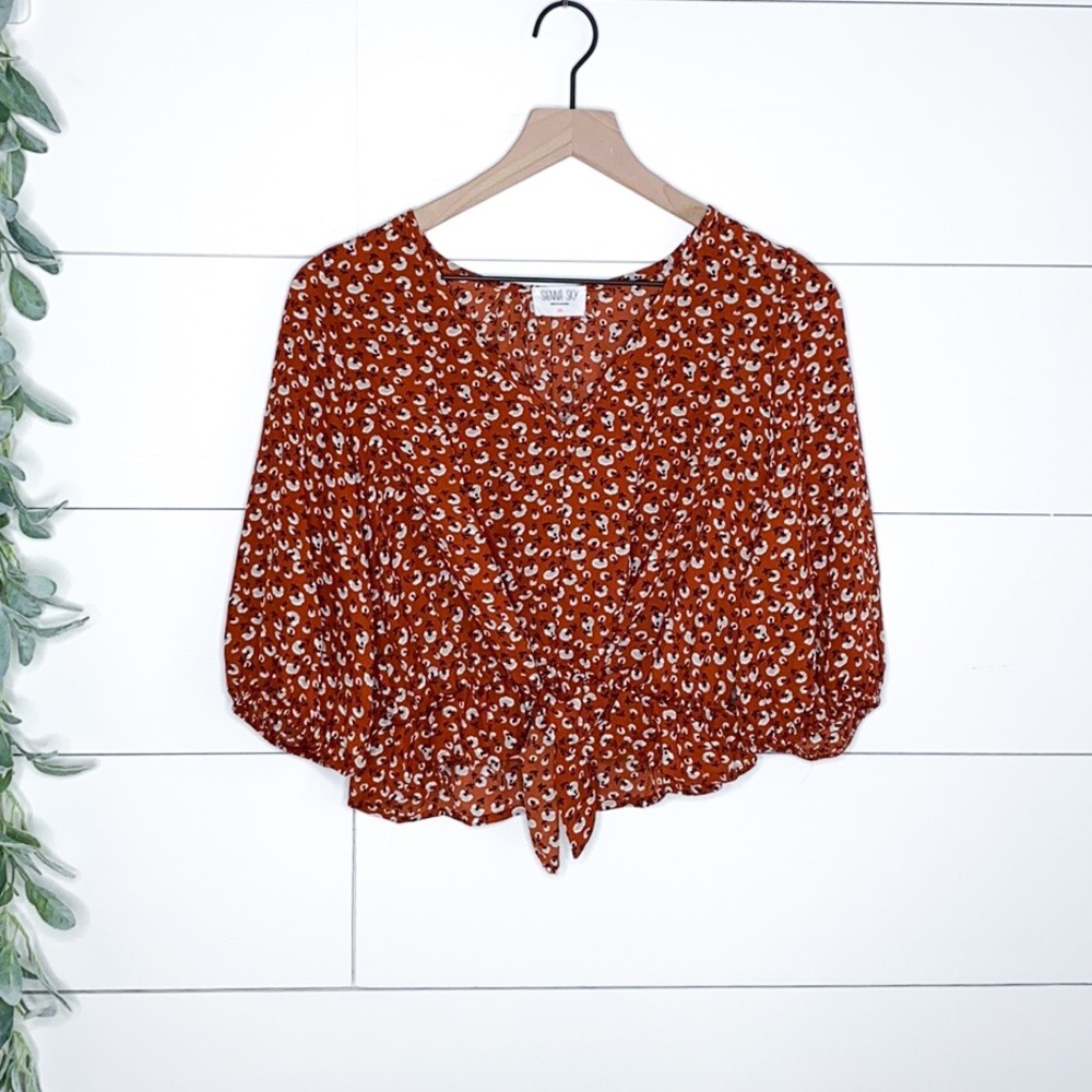 Cotten Detail Tied Crop Shirt